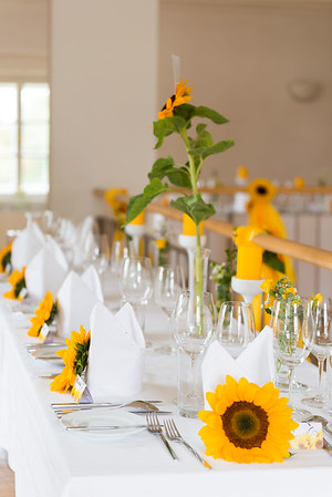 <p><a href="https://galleries.seirer-photography.com">seirer-photography</a> </p><p><a href="https://galleries.seirer-photography.com/Clients/Dekoraum/20160917HochzeitGreifensteinFa/i-gfpvK5H" title="seirer-photography's photo"><img src="https://galleries.seirer-photography.com/Clients/Dekoraum/20160917HochzeitGreifensteinFa/i-gfpvK5H/0/MpfJj9L4Mp8KXZgQHxLw5wXXJzMTJc2BVXRb9q79Z/Th/2016-09-17-131905_deko_raum_8075-Th.jpg" width="150" height="150" alt="seirer-photography's photo" title="seirer-photography's photo" style="border: 1px solid #000000;" /></a></p>