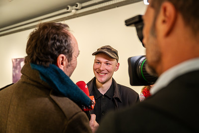<p><a href="https://galleries.seirer-photography.com">seirer-photography</a><br />Smiling Staff Member at Grand Opening of FOTO ARSENAL WIEN 2025</p><p><a href="https://galleries.seirer-photography.com/Clients/Foto-Arsenal-Wien/2025-03-21-Grand-Opening/i-2TL9C8R" title="Smiling Staff Member at Grand Opening of FOTO ARSENAL WIEN 2025"><img src="https://galleries.seirer-photography.com/Clients/Foto-Arsenal-Wien/2025-03-21-Grand-Opening/i-2TL9C8R/0/L8n2zqNQNwkpFH87t8Kp2dRrXVM5BcPvxr8HJbrRZ/Th/20250321_202654_foto_arsenal_eroeffnung_-Th.jpg" width="150" height="150" alt="Smiling Staff Member at Grand Opening of FOTO ARSENAL WIEN 2025" title="Smiling Staff Member at Grand Opening of FOTO ARSENAL WIEN 2025" style="border: 1px solid #000000;" /></a></p>