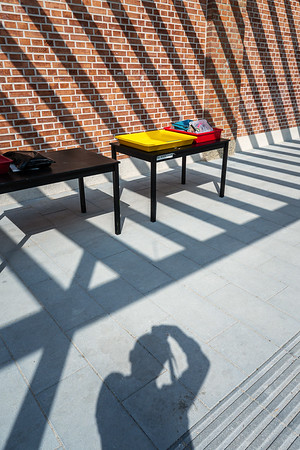 <p><a href="https://galleries.seirer-photography.com">seirer-photography</a><br />Colorful Table with Shadows Against Brick Wall and Photographer's Silhouette</p><p><a href="https://galleries.seirer-photography.com/Clients/Foto-Arsenal-Wien/2025-03-21-Grand-Opening/i-4pwwrBg" title="Colorful Table with Shadows Against Brick Wall and Photographer's Silhouette"><img src="https://galleries.seirer-photography.com/Clients/Foto-Arsenal-Wien/2025-03-21-Grand-Opening/i-4pwwrBg/0/LwXP7tBqTLNS6H3kZtwcbSddvBrpwrJcMqCB5xgxd/Th/20250322_120212_foto_arsenal_eroeffnung_-Th.jpg" width="150" height="150" alt="Colorful Table with Shadows Against Brick Wall and Photographer's Silhouette" title="Colorful Table with Shadows Against Brick Wall and Photographer's Silhouette" style="border: 1px solid #000000;" /></a></p>