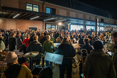 <p><a href="https://galleries.seirer-photography.com">seirer-photography</a><br />Nighttime Outdoor Musical Performance with Large Crowd at Illuminated Building</p><p><a href="https://galleries.seirer-photography.com/Clients/Foto-Arsenal-Wien/2025-03-21-Grand-Opening/i-n5dnFjk" title="Nighttime Outdoor Musical Performance with Large Crowd at Illuminated Building"><img src="https://galleries.seirer-photography.com/Clients/Foto-Arsenal-Wien/2025-03-21-Grand-Opening/i-n5dnFjk/0/L7vwZFWzDFRsbt9gzDDG6Vpx2z9C4fpF4wq6GW33M/Th/20250321_192029_foto_arsenal_eroeffnung_-Th.jpg" width="150" height="150" alt="Nighttime Outdoor Musical Performance with Large Crowd at Illuminated Building" title="Nighttime Outdoor Musical Performance with Large Crowd at Illuminated Building" style="border: 1px solid #000000;" /></a></p>