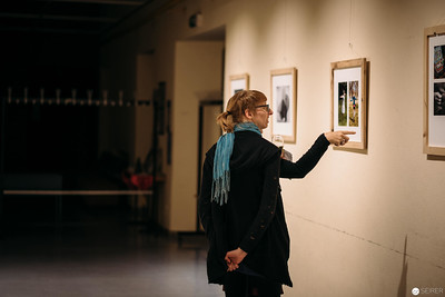 <p><a href="https://galleries.seirer-photography.com">seirer-photography</a><br />Vernissage "Verweilen" - Gallery Visitor Examining Photographic Exhibition in Baden</p><p><a href="https://galleries.seirer-photography.com/Events/20161209-Verweilen/i-Fr5GB59" title="Vernissage "Verweilen" - Gallery Visitor Examining Photographic Exhibition in Baden"><img src="https://galleries.seirer-photography.com/Events/20161209-Verweilen/i-Fr5GB59/0/LBWBcjJJf4MsgdT9LdV89TsgsrGfwHZkm82hNkMN9/Th/20161209_204557_verweilen_5597-Th.jpg" width="150" height="150" alt="Vernissage "Verweilen" - Gallery Visitor Examining Photographic Exhibition in Baden" title="Vernissage "Verweilen" - Gallery Visitor Examining Photographic Exhibition in Baden" style="border: 1px solid #000000;" /></a></p>