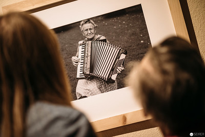 <p><a href="https://galleries.seirer-photography.com">seirer-photography</a><br />"Verweilen" Exhibition: Vintage Photograph of Accordionist in Black and White</p><p><a href="https://galleries.seirer-photography.com/Events/20161209-Verweilen/i-NXHH3Pj" title=""Verweilen" Exhibition: Vintage Photograph of Accordionist in Black and White"><img src="https://galleries.seirer-photography.com/Events/20161209-Verweilen/i-NXHH3Pj/0/MdxkMVCQ8SMTFbNWB6SBJHwQrwW8rmq88FQm2nq8t/Th/20161209_204657_verweilen_5613-Th.jpg" width="150" height="150" alt=""Verweilen" Exhibition: Vintage Photograph of Accordionist in Black and White" title=""Verweilen" Exhibition: Vintage Photograph of Accordionist in Black and White" style="border: 1px solid #000000;" /></a></p>
