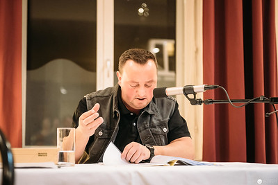 <p><a href="https://galleries.seirer-photography.com">seirer-photography</a><br />Norbert Neumüller Reads at "Verweilen" Vernissage in Baden Creative Center</p><p><a href="https://galleries.seirer-photography.com/Events/20161209-Verweilen/i-XSJ32C9" title="Norbert Neumüller Reads at "Verweilen" Vernissage in Baden Creative Center"><img src="https://galleries.seirer-photography.com/Events/20161209-Verweilen/i-XSJ32C9/0/Ms6HqVgb3wMGXSj2GtZwmn8StTwTfMzKBhJRJmKX9/Th/20161209_200237_verweilen_5488-Th.jpg" width="150" height="150" alt="Norbert Neumüller Reads at "Verweilen" Vernissage in Baden Creative Center" title="Norbert Neumüller Reads at "Verweilen" Vernissage in Baden Creative Center" style="border: 1px solid #000000;" /></a></p>