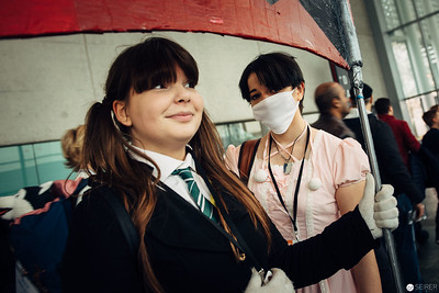 <p><a href="https://galleries.seirer-photography.com">seirer-photography</a><br />School Commute During Pandemic: Students Under Red Umbrella in Urban Transit</p><p><a href="https://galleries.seirer-photography.com/Events/2017/ViennaComicCon/Day-1/i-dMGV9ZC" title="School Commute During Pandemic: Students Under Red Umbrella in Urban Transit"><img src="https://galleries.seirer-photography.com/Events/2017/ViennaComicCon/Day-1/i-dMGV9ZC/1/Knm5Gsns4k84FbGSxr6GdvPxNb3RXM2B3dd5Fx5CS/Th/20171118_131627_vienna_comiccon_day1_79929-Th.jpg" width="150" height="150" alt="School Commute During Pandemic: Students Under Red Umbrella in Urban Transit" title="School Commute During Pandemic: Students Under Red Umbrella in Urban Transit" style="border: 1px solid #000000;" /></a></p>