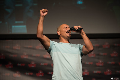 <p><a href="https://galleries.seirer-photography.com">seirer-photography</a><br />Dynamic Performance: Speaker Raises Fist During Passionate Presentation Moment</p><p><a href="https://galleries.seirer-photography.com/Events/2017/ViennaComicCon/Day-2/i-qFvXcWX" title="Dynamic Performance: Speaker Raises Fist During Passionate Presentation Moment"><img src="https://galleries.seirer-photography.com/Events/2017/ViennaComicCon/Day-2/i-qFvXcWX/0/NFtQ6Ls24VwLM8t6RLwWzSsq6XFLqnpMdkjsbLrzb/Th/20171119_142204_vienna_comiccon_day2_87777-Th.jpg" width="150" height="150" alt="Dynamic Performance: Speaker Raises Fist During Passionate Presentation Moment" title="Dynamic Performance: Speaker Raises Fist During Passionate Presentation Moment" style="border: 1px solid #000000;" /></a></p>