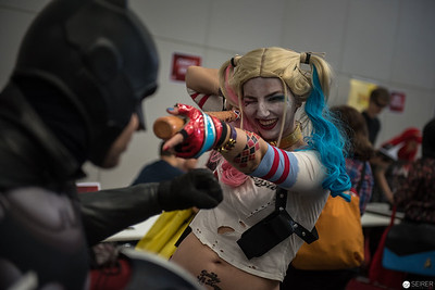<p><a href="https://galleries.seirer-photography.com">seirer-photography</a><br />Comic Con Cosplay: Harley Quinn and Dark Antagonist in Dynamic Pose</p><p><a href="https://galleries.seirer-photography.com/Events/2017/ViennaComicCon/Day-2/i-qfn9Wzs" title="Comic Con Cosplay: Harley Quinn and Dark Antagonist in Dynamic Pose"><img src="https://galleries.seirer-photography.com/Events/2017/ViennaComicCon/Day-2/i-qfn9Wzs/0/Mbf224FScCWk6CKQBZXV5XqGR6j5dPhpJcLzJ8Tgx/Th/20171119_151739_vienna_comiccon_day2_72111-Th.jpg" width="150" height="150" alt="Comic Con Cosplay: Harley Quinn and Dark Antagonist in Dynamic Pose" title="Comic Con Cosplay: Harley Quinn and Dark Antagonist in Dynamic Pose" style="border: 1px solid #000000;" /></a></p>