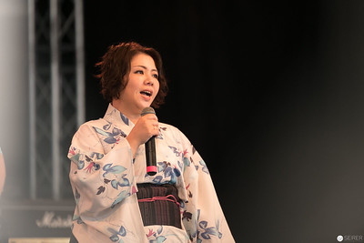 <p><a href="https://galleries.seirer-photography.com">seirer-photography</a><br />AniNite 2018: Performer in Floral Kimono Singing on Stage with Microphone</p><p><a href="https://galleries.seirer-photography.com/Events/2018/2018-08-31-AniNite/i-7RmVq8Z" title="AniNite 2018: Performer in Floral Kimono Singing on Stage with Microphone"><img src="https://galleries.seirer-photography.com/Events/2018/2018-08-31-AniNite/i-7RmVq8Z/0/L7HDVPhcVCWwztHcw2n9X5S28kF56BwPS59mz6Rjm/Th/aninite_20180831_009_8841-Th.jpg" width="150" height="150" alt="AniNite 2018: Performer in Floral Kimono Singing on Stage with Microphone" title="AniNite 2018: Performer in Floral Kimono Singing on Stage with Microphone" style="border: 1px solid #000000;" /></a></p>