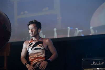 <p><a href="https://galleries.seirer-photography.com">seirer-photography</a><br />Performer in Stylized Top Under Dramatic Stage Lighting at AniNite 2018</p><p><a href="https://galleries.seirer-photography.com/Events/2018/2018-08-31-AniNite/i-nScBd2P" title="Performer in Stylized Top Under Dramatic Stage Lighting at AniNite 2018"><img src="https://galleries.seirer-photography.com/Events/2018/2018-08-31-AniNite/i-nScBd2P/0/LWvbm2gdHSzCQKnXVvxJzwBtq3L5WP2SBRSxMGdFn/Th/aninite_20180831_061_9664-Th.jpg" width="150" height="150" alt="Performer in Stylized Top Under Dramatic Stage Lighting at AniNite 2018" title="Performer in Stylized Top Under Dramatic Stage Lighting at AniNite 2018" style="border: 1px solid #000000;" /></a></p>