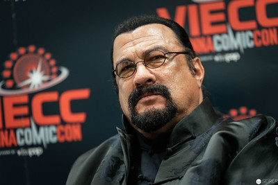 <p><a href="https://galleries.seirer-photography.com">seirer-photography</a><br />Steven Seagal at Vienna Comic Con 2019, Contemplative Press Portrait</p><p><a href="https://galleries.seirer-photography.com/Events/2019/VIECC/Vienna-ComicCon-2019/i-SqcPLqk" title="Steven Seagal at Vienna Comic Con 2019, Contemplative Press Portrait"><img src="https://galleries.seirer-photography.com/Events/2019/VIECC/Vienna-ComicCon-2019/i-SqcPLqk/0/LLn8rSvRF23SWdJPBhWgTTXNPZrV3NnfPX6P3gf9t/Th/20191123_133156-viecc_9698-Th.jpg" width="150" height="150" alt="Steven Seagal at Vienna Comic Con 2019, Contemplative Press Portrait" title="Steven Seagal at Vienna Comic Con 2019, Contemplative Press Portrait" style="border: 1px solid #000000;" /></a></p>