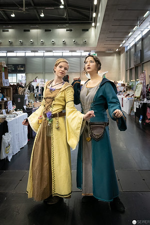<p><a href="https://galleries.seirer-photography.com">seirer-photography</a><br />Medieval Costume Cosplay at Vienna ComicCon 2019 Historical Fashion Showcase</p><p><a href="https://galleries.seirer-photography.com/Events/2019/VIECC/Vienna-ComicCon-2019/i-TWNdxMR" title="Medieval Costume Cosplay at Vienna ComicCon 2019 Historical Fashion Showcase"><img src="https://galleries.seirer-photography.com/Events/2019/VIECC/Vienna-ComicCon-2019/i-TWNdxMR/0/M2X2R66BphmbKGFmHX7z46N3kBMVTp4GDs8wTgZcb/Th/20191123_104007-viecc_3311-Th.jpg" width="150" height="150" alt="Medieval Costume Cosplay at Vienna ComicCon 2019 Historical Fashion Showcase" title="Medieval Costume Cosplay at Vienna ComicCon 2019 Historical Fashion Showcase" style="border: 1px solid #000000;" /></a></p>