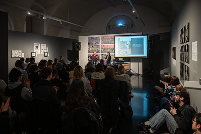<p><a href="https://galleries.seirer-photography.com">seirer-photography</a><br />Book Talk "Each Poison A Pillow" with Stefanie Moshammer at Museumsquartier Wien</p><p><a href="https://galleries.seirer-photography.com/Events/2024/2024-02-01-Foto-Arsenal-Stefanie-Moshammer/i-BGj8tnw" title="Book Talk "Each Poison A Pillow" with Stefanie Moshammer at Museumsquartier Wien"><img src="https://galleries.seirer-photography.com/Events/2024/2024-02-01-Foto-Arsenal-Stefanie-Moshammer/i-BGj8tnw/1/KqhKXHR4DpG8f9NBxz7TF5zvJ76SFbFBzw9b94qb4/Th/20240201_205520_foto_arsenal_stefanie_moshammer_-Th.jpg" width="150" height="150" alt="Book Talk "Each Poison A Pillow" with Stefanie Moshammer at Museumsquartier Wien" title="Book Talk "Each Poison A Pillow" with Stefanie Moshammer at Museumsquartier Wien" style="border: 1px solid #000000;" /></a></p>