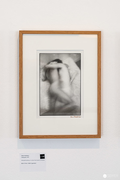 <p><a href="https://galleries.seirer-photography.com">seirer-photography</a><br />Black and White Framed Artistic Portrait at "IN LOVE WITH" Exhibition</p><p><a href="https://galleries.seirer-photography.com/Events/2024/2024-04-12-Ostlicht-Elliott-Erwitt/i-JM5P2sB" title="Black and White Framed Artistic Portrait at "IN LOVE WITH" Exhibition"><img src="https://galleries.seirer-photography.com/Events/2024/2024-04-12-Ostlicht-Elliott-Erwitt/i-JM5P2sB/0/KpMBDGf58cqFVsvgqd9ZGrHCDxfB5g5gSd2VtHFkn/Th/20240412_143030_ostlicht-elliott-erwitt_7310-Th.jpg" width="150" height="150" alt="Black and White Framed Artistic Portrait at "IN LOVE WITH" Exhibition" title="Black and White Framed Artistic Portrait at "IN LOVE WITH" Exhibition" style="border: 1px solid #000000;" /></a></p>