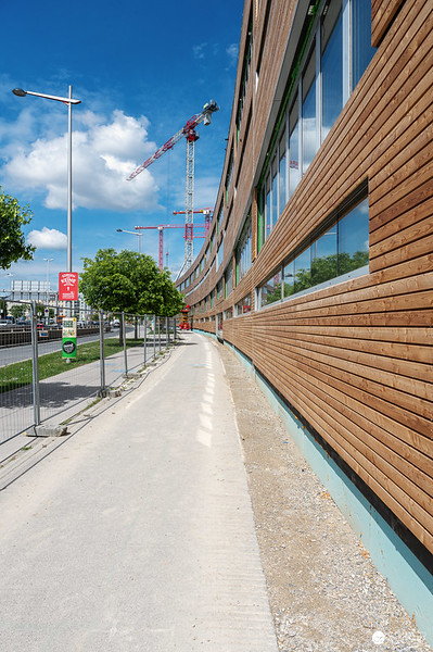 <p><a href="https://galleries.seirer-photography.com">seirer-photography</a><br />Modern Wooden-Clad Building Along Concrete Walkway During Construction Phase</p><p><a href="https://galleries.seirer-photography.com/Events/2024/2024-04-25-Vienna-Design-Week-Preview/i-H83vG4m" title="Modern Wooden-Clad Building Along Concrete Walkway During Construction Phase"><img src="https://galleries.seirer-photography.com/Events/2024/2024-04-25-Vienna-Design-Week-Preview/i-H83vG4m/0/MPLPSBW6RjJjkSKX3jtprBwnznmwTKvMVJRbtFKCh/Th/20240425_120635_vdw_preview_by_michael_seirer_4025-Th.jpg" width="150" height="150" alt="Modern Wooden-Clad Building Along Concrete Walkway During Construction Phase" title="Modern Wooden-Clad Building Along Concrete Walkway During Construction Phase" style="border: 1px solid #000000;" /></a></p>