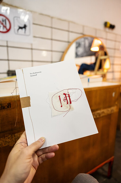 <p><a href="https://galleries.seirer-photography.com">seirer-photography</a><br />Tex Rubinowitz Book Reading at carla Mittersteig Venue</p><p><a href="https://galleries.seirer-photography.com/Events/2024/2024-11-14-Tex-Rubinowitz-at-Carla/i-749jQpq" title="Tex Rubinowitz Book Reading at carla Mittersteig Venue"><img src="https://galleries.seirer-photography.com/Events/2024/2024-11-14-Tex-Rubinowitz-at-Carla/i-749jQpq/0/M3g8wXqrbhBvSZRZhpDDMW33Z9jSn9Mm5bcZ5vK8L/Th/20241114_175024_tex_rubinowitz_at_carla_-Th.jpg" width="150" height="150" alt="Tex Rubinowitz Book Reading at carla Mittersteig Venue" title="Tex Rubinowitz Book Reading at carla Mittersteig Venue" style="border: 1px solid #000000;" /></a></p>