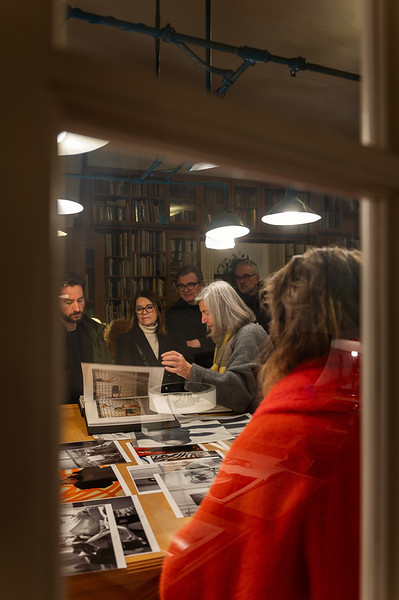 <p><a href="https://galleries.seirer-photography.com">seirer-photography</a><br />Elfie Semotan's Atelier Visitors During Foto Arsenal's "In Transition" Event</p><p><a href="https://galleries.seirer-photography.com/Events/2024/2024-12-12-Elfie-Semotan-Atelier-Foto-Arsenal/i-CVrX2GL" title="Elfie Semotan's Atelier Visitors During Foto Arsenal's "In Transition" Event"><img src="https://galleries.seirer-photography.com/Events/2024/2024-12-12-Elfie-Semotan-Atelier-Foto-Arsenal/i-CVrX2GL/0/MK6cwNrcQHQz2pX3V4CqdZfT77GfvNTrqS2LdZHcd/Th/20241212_200352_elfie_semotan_foto_arsenal_-Th.jpg" width="150" height="150" alt="Elfie Semotan's Atelier Visitors During Foto Arsenal's "In Transition" Event" title="Elfie Semotan's Atelier Visitors During Foto Arsenal's "In Transition" Event" style="border: 1px solid #000000;" /></a></p>