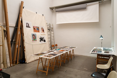 <p><a href="https://galleries.seirer-photography.com">seirer-photography</a><br />Elfie Semotan's Photography Studio: Portraits and Working Space during Arsenal's "In Transition" Event</p><p><a href="https://galleries.seirer-photography.com/Events/2024/2024-12-12-Elfie-Semotan-Atelier-Foto-Arsenal/i-ZPLq9Kn" title="Elfie Semotan's Photography Studio: Portraits and Working Space during Arsenal's "In Transition" Event"><img src="https://galleries.seirer-photography.com/Events/2024/2024-12-12-Elfie-Semotan-Atelier-Foto-Arsenal/i-ZPLq9Kn/0/MM735kpjLbr34V9xtDxT94zr3VfS7FnrckfgqpvjV/Th/20241212_193637_elfie_semotan_foto_arsenal_-Th.jpg" width="150" height="150" alt="Elfie Semotan's Photography Studio: Portraits and Working Space during Arsenal's "In Transition" Event" title="Elfie Semotan's Photography Studio: Portraits and Working Space during Arsenal's "In Transition" Event" style="border: 1px solid #000000;" /></a></p>