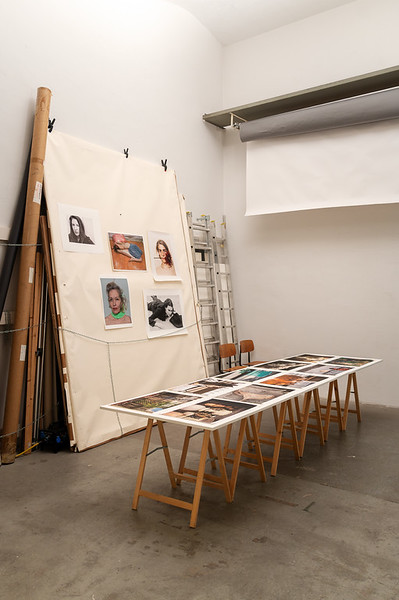 <p><a href="https://galleries.seirer-photography.com">seirer-photography</a><br />Elfie Semotan's Photography Studio: Portraits and Images on Wooden Display Tables</p><p><a href="https://galleries.seirer-photography.com/Events/2024/2024-12-12-Elfie-Semotan-Atelier-Foto-Arsenal/i-qz6dZh4" title="Elfie Semotan's Photography Studio: Portraits and Images on Wooden Display Tables"><img src="https://galleries.seirer-photography.com/Events/2024/2024-12-12-Elfie-Semotan-Atelier-Foto-Arsenal/i-qz6dZh4/0/LWKbQBqMLwLwxMpt3VW8X5ZgWpktzNmW6Wr6Q39fN/Th/20241212_193642_elfie_semotan_foto_arsenal_-Th.jpg" width="150" height="150" alt="Elfie Semotan's Photography Studio: Portraits and Images on Wooden Display Tables" title="Elfie Semotan's Photography Studio: Portraits and Images on Wooden Display Tables" style="border: 1px solid #000000;" /></a></p>