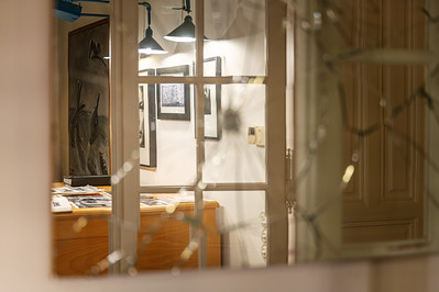 <p><a href="https://galleries.seirer-photography.com">seirer-photography</a><br />Elfie Semotan's Atelier Interior During "In Transition" Foto Arsenal Event</p><p><a href="https://galleries.seirer-photography.com/Events/2024/2024-12-12-Elfie-Semotan-Atelier-Foto-Arsenal/i-tL4gjWw" title="Elfie Semotan's Atelier Interior During "In Transition" Foto Arsenal Event"><img src="https://galleries.seirer-photography.com/Events/2024/2024-12-12-Elfie-Semotan-Atelier-Foto-Arsenal/i-tL4gjWw/0/LVw7GmGZmZZPjG4j8L2X3z2tFR7LntPtBr6qGQWdp/Th/20241212_194053_elfie_semotan_foto_arsenal_-Th.jpg" width="150" height="150" alt="Elfie Semotan's Atelier Interior During "In Transition" Foto Arsenal Event" title="Elfie Semotan's Atelier Interior During "In Transition" Foto Arsenal Event" style="border: 1px solid #000000;" /></a></p>