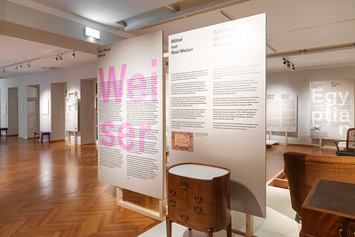 <p><a href="https://galleries.seirer-photography.com">seirer-photography</a><br />Josef Frank – Modern Living in Austria 1920–1940, Möbelmuseum Wien</p><p><a href="https://galleries.seirer-photography.com/Events/2025/2025-09-28-Möbelmuseum-Josef-Frank/i-G2ccbpv" title="Josef Frank – Modern Living in Austria 1920–1940, Möbelmuseum Wien"><img src="https://galleries.seirer-photography.com/Events/2025/2025-09-28-Möbelmuseum-Josef-Frank/i-G2ccbpv/0/MsL4pZDVfRxR9ZCWKLG4LddQBxfdHmCDvZbgmZRT7/Th/20250928-154458_moebelmuseum_josef_frank_521-Th.jpg" width="150" height="150" alt="Josef Frank – Modern Living in Austria 1920–1940, Möbelmuseum Wien" title="Josef Frank – Modern Living in Austria 1920–1940, Möbelmuseum Wien" style="border: 1px solid #000000;" /></a></p>