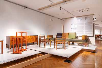 <p><a href="https://galleries.seirer-photography.com">seirer-photography</a><br />Josef Frank – Modern Living in Austria 1920–1940, Möbelmuseum Wien</p><p><a href="https://galleries.seirer-photography.com/Events/2025/2025-09-28-Möbelmuseum-Josef-Frank/i-gLvFVdP" title="Josef Frank – Modern Living in Austria 1920–1940, Möbelmuseum Wien"><img src="https://galleries.seirer-photography.com/Events/2025/2025-09-28-Möbelmuseum-Josef-Frank/i-gLvFVdP/0/MsrNdgmRN85BGMdCcLh2cTPkx2m5RT2df8h99Jxrk/Th/20250928-155539_moebelmuseum_josef_frank_559-Th.jpg" width="150" height="150" alt="Josef Frank – Modern Living in Austria 1920–1940, Möbelmuseum Wien" title="Josef Frank – Modern Living in Austria 1920–1940, Möbelmuseum Wien" style="border: 1px solid #000000;" /></a></p>