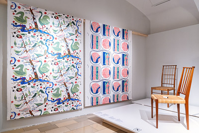 <p><a href="https://galleries.seirer-photography.com">seirer-photography</a><br />Josef Frank – Modern Living in Austria 1920–1940, Möbelmuseum Wien</p><p><a href="https://galleries.seirer-photography.com/Events/2025/2025-09-28-Möbelmuseum-Josef-Frank/i-kh8KZ5c" title="Josef Frank – Modern Living in Austria 1920–1940, Möbelmuseum Wien"><img src="https://galleries.seirer-photography.com/Events/2025/2025-09-28-Möbelmuseum-Josef-Frank/i-kh8KZ5c/0/MV6N3c5sXSndpzf9MRtTXrnVWHXMRpHgmds4VfNLL/Th/20250928-155909_moebelmuseum_josef_frank_581-Th.jpg" width="150" height="150" alt="Josef Frank – Modern Living in Austria 1920–1940, Möbelmuseum Wien" title="Josef Frank – Modern Living in Austria 1920–1940, Möbelmuseum Wien" style="border: 1px solid #000000;" /></a></p>
