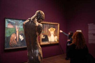 <p><a href="https://galleries.seirer-photography.com">seirer-photography</a><br />Bronze Sculpture Contemplating Art at Gothic Modern Exhibition, Albertina</p><p><a href="https://galleries.seirer-photography.com/Events/2025/2025-10-14-Albertina-Gothic-Modern/i-P9RP2sX" title="Bronze Sculpture Contemplating Art at Gothic Modern Exhibition, Albertina"><img src="https://galleries.seirer-photography.com/Events/2025/2025-10-14-Albertina-Gothic-Modern/i-P9RP2sX/0/LFZpWRn7sDxGf6vZP8rjFBvtM26cv65Dg7cgVBT9b/Th/20251014-184831_albertina_gothic_modern_4561-Th.jpg" width="150" height="150" alt="Bronze Sculpture Contemplating Art at Gothic Modern Exhibition, Albertina" title="Bronze Sculpture Contemplating Art at Gothic Modern Exhibition, Albertina" style="border: 1px solid #000000;" /></a></p>
