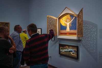 <p><a href="https://galleries.seirer-photography.com">seirer-photography</a><br />Visitors Examining Illuminated Artwork at Gothic Modern Exhibition, Albertina</p><p><a href="https://galleries.seirer-photography.com/Events/2025/2025-10-14-Albertina-Gothic-Modern/i-rfm3VZP" title="Visitors Examining Illuminated Artwork at Gothic Modern Exhibition, Albertina"><img src="https://galleries.seirer-photography.com/Events/2025/2025-10-14-Albertina-Gothic-Modern/i-rfm3VZP/0/LssPDvGCMC8HkvfRQzDzGSS6Pk7Lh9BTJjZCVbgDT/Th/20251014-185326_albertina_gothic_modern_4611-Th.jpg" width="150" height="150" alt="Visitors Examining Illuminated Artwork at Gothic Modern Exhibition, Albertina" title="Visitors Examining Illuminated Artwork at Gothic Modern Exhibition, Albertina" style="border: 1px solid #000000;" /></a></p>