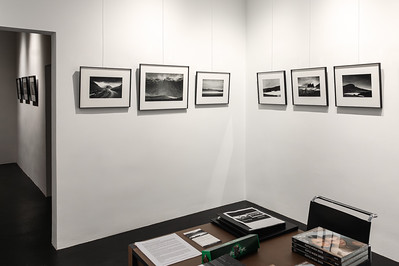 <p><a href="https://galleries.seirer-photography.com">seirer-photography</a><br />Kit Young's Black and White Landscape Photography Exhibition at G99 Galerie</p><p><a href="https://galleries.seirer-photography.com/Events/2025/2025-10-16-G99-Galerie-Kit-Young/i-rv6PVh9" title="Kit Young's Black and White Landscape Photography Exhibition at G99 Galerie"><img src="https://galleries.seirer-photography.com/Events/2025/2025-10-16-G99-Galerie-Kit-Young/i-rv6PVh9/0/LxQxHQH4x9JKHhPLjrQR7bPGvmVCWTQZcDvbQq89h/Th/20251016-171223_g99-kit-young_4650-Th.jpg" width="150" height="150" alt="Kit Young's Black and White Landscape Photography Exhibition at G99 Galerie" title="Kit Young's Black and White Landscape Photography Exhibition at G99 Galerie" style="border: 1px solid #000000;" /></a></p>