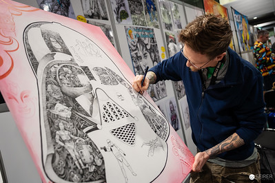 <p><a href="https://galleries.seirer-photography.com">seirer-photography</a><br />VIECC - Vienna ComicCon 2025</p><p><a href="https://galleries.seirer-photography.com/Events/2025/VIECC-Vienna-ComicCon/Samstag-Sonntag/i-WBjCmSz" title="VIECC - Vienna ComicCon 2025"><img src="https://galleries.seirer-photography.com/Events/2025/VIECC-Vienna-ComicCon/Samstag-Sonntag/i-WBjCmSz/3/M55HcQMJTb3j9PM8g2fbjk4cQq37VXzfPVBDJ5vsL/Th/20251122-173818_viecc_c_michael-seirer-photography_4988-Th.jpg" width="150" height="150" alt="VIECC - Vienna ComicCon 2025" title="VIECC - Vienna ComicCon 2025" style="border: 1px solid #000000;" /></a></p>
