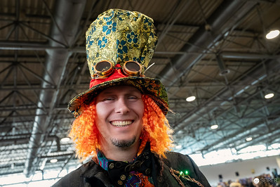 <p><a href="https://galleries.seirer-photography.com">seirer-photography</a><br />VIECC - Vienna ComicCon 2025</p><p><a href="https://galleries.seirer-photography.com/Events/2025/VIECC-Vienna-ComicCon/Samstag-Sonntag/i-w2hwtR7" title="VIECC - Vienna ComicCon 2025"><img src="https://galleries.seirer-photography.com/Events/2025/VIECC-Vienna-ComicCon/Samstag-Sonntag/i-w2hwtR7/3/KwqMNXmbrKnkLJ6h7j6bxSSpW4bHTvLZP3GVVF9J5/Th/20251122-121734_viecc_c_michael-seirer-photography_1787-Th.jpg" width="150" height="150" alt="VIECC - Vienna ComicCon 2025" title="VIECC - Vienna ComicCon 2025" style="border: 1px solid #000000;" /></a></p>