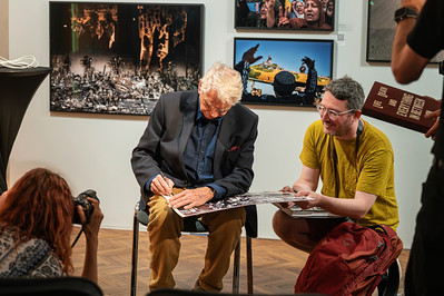 <p><a href="https://galleries.seirer-photography.com">seirer-photography</a> </p><p><a href="https://galleries.seirer-photography.com/Events/2026/2026-06-15-Don-McCullin-at-Leica-Gallery-Vienna/i-TSsNXNG" title="seirer-photography's photo"><img src="https://galleries.seirer-photography.com/Events/2026/2026-06-15-Don-McCullin-at-Leica-Gallery-Vienna/i-TSsNXNG/0/LPmqWpmF964HpqjGrjcmDmtrQMV3LTDpvv9r67ZHf/Th/20260615-194345_don_mccullin_leica_1853-1-Th.jpg" width="150" height="150" alt="seirer-photography's photo" title="seirer-photography's photo" style="border: 1px solid #000000;" /></a></p>