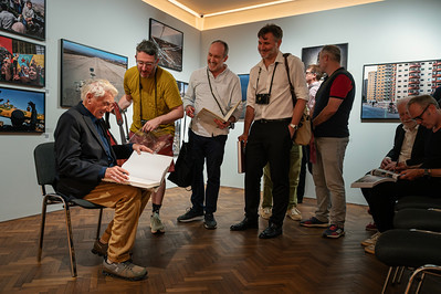 <p><a href="https://galleries.seirer-photography.com">seirer-photography</a> </p><p><a href="https://galleries.seirer-photography.com/Events/2026/2026-06-15-Don-McCullin-at-Leica-Gallery-Vienna/i-d2MGD7b" title="seirer-photography's photo"><img src="https://galleries.seirer-photography.com/Events/2026/2026-06-15-Don-McCullin-at-Leica-Gallery-Vienna/i-d2MGD7b/0/NfMXf5HDLFDvzcV2tjdmWfVL8PrtZrmzG8tvQFdpG/Th/20260615-194232_don_mccullin_leica_1816-1-Th.jpg" width="150" height="150" alt="seirer-photography's photo" title="seirer-photography's photo" style="border: 1px solid #000000;" /></a></p>