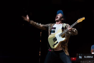 <p><a href="https://galleries.seirer-photography.com">seirer-photography</a><br />Graham Candy Performing Passionately at Wiener Stadthalle Concert, May 2016</p><p><a href="https://galleries.seirer-photography.com/Events/Konzerte/20160518GrahamCandy/i-Hj3Qb8j" title="Graham Candy Performing Passionately at Wiener Stadthalle Concert, May 2016"><img src="https://galleries.seirer-photography.com/Events/Konzerte/20160518GrahamCandy/i-Hj3Qb8j/0/KFpN5MXStWnP8pSWnnhcRWf4B3c2wSjMRq2V7G6R8/Th/2016-05-18-190410_graham_candy_8950-Th.jpg" width="150" height="150" alt="Graham Candy Performing Passionately at Wiener Stadthalle Concert, May 2016" title="Graham Candy Performing Passionately at Wiener Stadthalle Concert, May 2016" style="border: 1px solid #000000;" /></a></p>