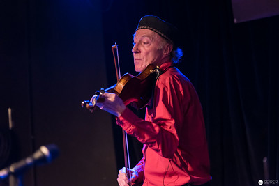 <p><a href="https://galleries.seirer-photography.com">seirer-photography</a> </p><p><a href="https://galleries.seirer-photography.com/Events/Konzerte/20161026-MischMaschNacht/i-nXZdRvs" title="seirer-photography's photo"><img src="https://galleries.seirer-photography.com/Events/Konzerte/20161026-MischMaschNacht/i-nXZdRvs/0/LPjMVNvfRG3xn5L92mc3GJh8hxpBnhShmG5ZFT5cw/Th/2016-10-26-215032_mischmaschnacht_8728-Th.jpg" width="150" height="150" alt="seirer-photography's photo" title="seirer-photography's photo" style="border: 1px solid #000000;" /></a></p>