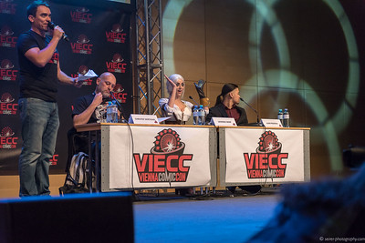 <p><a href="https://galleries.seirer-photography.com">seirer-photography</a><br />VIECC 2015 Cosplay Contest Panel with Microphone-Wielding Host and Judges</p><p><a href="https://galleries.seirer-photography.com/Events/ViennaComicCon2015/CosplayContest/i-hZJDdSv" title="VIECC 2015 Cosplay Contest Panel with Microphone-Wielding Host and Judges"><img src="https://galleries.seirer-photography.com/Events/ViennaComicCon2015/CosplayContest/i-hZJDdSv/0/LFpGJ9VW6nC3v5vBVWBDWwkCMGzxHZ23MqZPJhxm7/Th/2015-11-21-17-03-34_viecc_cosplay_7725-Th.jpg" width="150" height="150" alt="VIECC 2015 Cosplay Contest Panel with Microphone-Wielding Host and Judges" title="VIECC 2015 Cosplay Contest Panel with Microphone-Wielding Host and Judges" style="border: 1px solid #000000;" /></a></p>