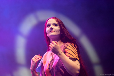 <p><a href="https://galleries.seirer-photography.com">seirer-photography</a><br />Cosplayer in Butterfly-Sleeved Top Performing on Stage at Vienna ComicCon 2015</p><p><a href="https://galleries.seirer-photography.com/Events/ViennaComicCon2015/CosplayContest/i-sg4Hghz" title="Cosplayer in Butterfly-Sleeved Top Performing on Stage at Vienna ComicCon 2015"><img src="https://galleries.seirer-photography.com/Events/ViennaComicCon2015/CosplayContest/i-sg4Hghz/0/Lks9TLWBCHKqVKCHCrQHG9JxKhx6TS3HQdzRJQg2c/Th/2015-11-21-17-18-15_viecc_cosplay_8049-Th.jpg" width="150" height="150" alt="Cosplayer in Butterfly-Sleeved Top Performing on Stage at Vienna ComicCon 2015" title="Cosplayer in Butterfly-Sleeved Top Performing on Stage at Vienna ComicCon 2015" style="border: 1px solid #000000;" /></a></p>