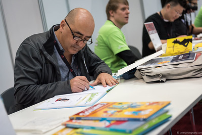 <p><a href="https://galleries.seirer-photography.com">seirer-photography</a><br />VIECC 2015: Author Diligently Signing Books at Vienna ComicCon</p><p><a href="https://galleries.seirer-photography.com/Events/ViennaComicCon2015/Vienna-ComicCon/i-CzKx5d7" title="VIECC 2015: Author Diligently Signing Books at Vienna ComicCon"><img src="https://galleries.seirer-photography.com/Events/ViennaComicCon2015/Vienna-ComicCon/i-CzKx5d7/0/LFzmQqFrMjdLXTWM8GbWSfCP3qjDDsNph4WckZqpP/Th/2015-11-21-13-12-30_viecc_7247-Th.jpg" width="150" height="150" alt="VIECC 2015: Author Diligently Signing Books at Vienna ComicCon" title="VIECC 2015: Author Diligently Signing Books at Vienna ComicCon" style="border: 1px solid #000000;" /></a></p>