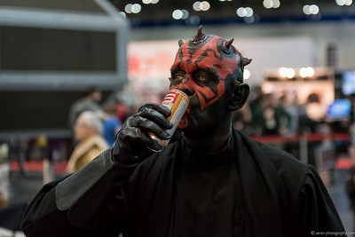 <p><a href="https://galleries.seirer-photography.com">seirer-photography</a><br />Darth Maul Cosplayer Drinking Beverage at Vienna ComicCon 2015</p><p><a href="https://galleries.seirer-photography.com/Events/ViennaComicCon2015/Vienna-ComicCon/i-Xzhxtxf" title="Darth Maul Cosplayer Drinking Beverage at Vienna ComicCon 2015"><img src="https://galleries.seirer-photography.com/Events/ViennaComicCon2015/Vienna-ComicCon/i-Xzhxtxf/0/MBRFk3LkD88TQs2H9WgFDpwvdJJNhk2trQp6hMFsZ/Th/2015-11-21-11-07-34_viecc_6968-Th.jpg" width="150" height="150" alt="Darth Maul Cosplayer Drinking Beverage at Vienna ComicCon 2015" title="Darth Maul Cosplayer Drinking Beverage at Vienna ComicCon 2015" style="border: 1px solid #000000;" /></a></p>