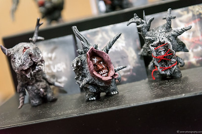<p><a href="https://galleries.seirer-photography.com">seirer-photography</a><br />Vienna ComicCon 2015: Grotesque Miniature Monster Figurines on Display</p><p><a href="https://galleries.seirer-photography.com/Events/ViennaComicCon2015/Vienna-ComicCon/i-fP2nLnN" title="Vienna ComicCon 2015: Grotesque Miniature Monster Figurines on Display"><img src="https://galleries.seirer-photography.com/Events/ViennaComicCon2015/Vienna-ComicCon/i-fP2nLnN/0/NXPSptkPRDsDgPxsKS3xwWR589xCNcxbrHzXtPZ5L/Th/2015-11-21-11-23-22_viecc_7021-Th.jpg" width="150" height="150" alt="Vienna ComicCon 2015: Grotesque Miniature Monster Figurines on Display" title="Vienna ComicCon 2015: Grotesque Miniature Monster Figurines on Display" style="border: 1px solid #000000;" /></a></p>