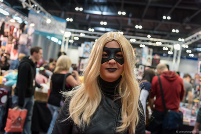 <p><a href="https://galleries.seirer-photography.com">seirer-photography</a><br />VIECC 2015: Cosplayer in Black Mask and Blonde Wig at Comic Convention</p><p><a href="https://galleries.seirer-photography.com/Events/ViennaComicCon2015/Vienna-ComicCon/i-jqdmhFj" title="VIECC 2015: Cosplayer in Black Mask and Blonde Wig at Comic Convention"><img src="https://galleries.seirer-photography.com/Events/ViennaComicCon2015/Vienna-ComicCon/i-jqdmhFj/0/MgbChpm5zsNLVWJRrP9M5NQkL2p3w2qP2ZsWFdbnw/Th/2015-11-21-13-15-55_viecc_7262-Th.jpg" width="150" height="150" alt="VIECC 2015: Cosplayer in Black Mask and Blonde Wig at Comic Convention" title="VIECC 2015: Cosplayer in Black Mask and Blonde Wig at Comic Convention" style="border: 1px solid #000000;" /></a></p>