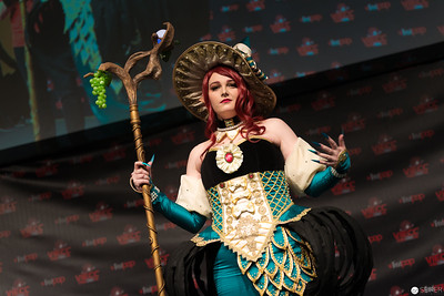 <p><a href="https://galleries.seirer-photography.com">seirer-photography</a><br />Vienna ComicCon 2016: Elaborate Fantasy Cosplay Performance with Grape-Adorned Staff</p><p><a href="https://galleries.seirer-photography.com/Events/ViennaComicCon2016/20161119-VIECC-CosplayContest/i-PL57CpH" title="Vienna ComicCon 2016: Elaborate Fantasy Cosplay Performance with Grape-Adorned Staff"><img src="https://galleries.seirer-photography.com/Events/ViennaComicCon2016/20161119-VIECC-CosplayContest/i-PL57CpH/0/KtdmP9DPN7fcFQmJj7wbrcjxfKVfQc6mCCdMqwZS6/Th/20161119_183200_viecc_2832-Th.jpg" width="150" height="150" alt="Vienna ComicCon 2016: Elaborate Fantasy Cosplay Performance with Grape-Adorned Staff" title="Vienna ComicCon 2016: Elaborate Fantasy Cosplay Performance with Grape-Adorned Staff" style="border: 1px solid #000000;" /></a></p>
