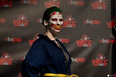 <p><a href="https://galleries.seirer-photography.com">seirer-photography</a><br />VIECC 2016: Cosplayer in Grotesque Joker Mask at Comic Convention Backdrop</p><p><a href="https://galleries.seirer-photography.com/Events/ViennaComicCon2016/20161119-VIECC-CosplayContest/i-bPkD4nk" title="VIECC 2016: Cosplayer in Grotesque Joker Mask at Comic Convention Backdrop"><img src="https://galleries.seirer-photography.com/Events/ViennaComicCon2016/20161119-VIECC-CosplayContest/i-bPkD4nk/0/MSPZfsTb7fnfzKdDKhLmJbgqV9NFTn3LfHBT6rRD6/Th/20161119_181115_viecc_2452-Th.jpg" width="150" height="150" alt="VIECC 2016: Cosplayer in Grotesque Joker Mask at Comic Convention Backdrop" title="VIECC 2016: Cosplayer in Grotesque Joker Mask at Comic Convention Backdrop" style="border: 1px solid #000000;" /></a></p>