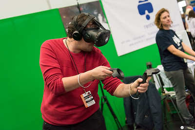 <p><a href="https://galleries.seirer-photography.com">seirer-photography</a><br />VIECC 2016: Virtual Reality Demonstration with HTC Vive Headset at Tech Exhibit</p><p><a href="https://galleries.seirer-photography.com/Events/ViennaComicCon2016/20161119-Vienna-ComicCon/i-FcsHVp6" title="VIECC 2016: Virtual Reality Demonstration with HTC Vive Headset at Tech Exhibit"><img src="https://galleries.seirer-photography.com/Events/ViennaComicCon2016/20161119-Vienna-ComicCon/i-FcsHVp6/0/NbXZhQkXpbdpZMqfNbG4gwkXVzwvBJkcT58xBfPqS/Th/20161119_143929_viecc_2252-Th.jpg" width="150" height="150" alt="VIECC 2016: Virtual Reality Demonstration with HTC Vive Headset at Tech Exhibit" title="VIECC 2016: Virtual Reality Demonstration with HTC Vive Headset at Tech Exhibit" style="border: 1px solid #000000;" /></a></p>