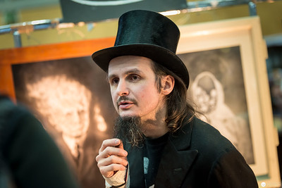 <p><a href="https://galleries.seirer-photography.com">seirer-photography</a><br />Vienna ComicCon 2016: Costumed Performer in Victorian Top Hat and Black Attire</p><p><a href="https://galleries.seirer-photography.com/Events/ViennaComicCon2016/20161119-Vienna-ComicCon/i-Vgk4rj2" title="Vienna ComicCon 2016: Costumed Performer in Victorian Top Hat and Black Attire"><img src="https://galleries.seirer-photography.com/Events/ViennaComicCon2016/20161119-Vienna-ComicCon/i-Vgk4rj2/0/LPCgJBVdZNRrTd3vnnZt2jqhRHH9DwsgKMXQ7hvDK/Th/20161119_121952_viecc_1900-Th.jpg" width="150" height="150" alt="Vienna ComicCon 2016: Costumed Performer in Victorian Top Hat and Black Attire" title="Vienna ComicCon 2016: Costumed Performer in Victorian Top Hat and Black Attire" style="border: 1px solid #000000;" /></a></p>