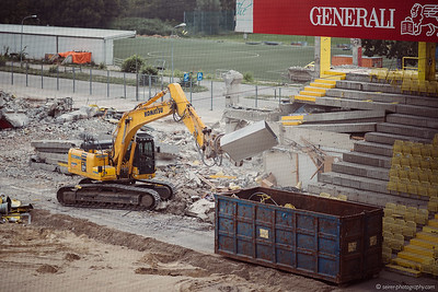 <p><a href="https://galleries.seirer-photography.com">seirer-photography</a><br />Demolition Documentation of Generali Arena: Excavator Dismantling Concrete Structures</p><p><a href="https://galleries.seirer-photography.com/Projects/Architecture/Abrissdokumentation-GeneraliAr/i-RFC6Wpt" title="Demolition Documentation of Generali Arena: Excavator Dismantling Concrete Structures"><img src="https://galleries.seirer-photography.com/Projects/Architecture/Abrissdokumentation-GeneraliAr/i-RFC6Wpt/0/NDKxX97F9wfwRGfMjMqtbpfp9VmdJBLdwN9snmLvw/Th/2016-07-27-140352_generali_arena_516-Th.jpg" width="150" height="150" alt="Demolition Documentation of Generali Arena: Excavator Dismantling Concrete Structures" title="Demolition Documentation of Generali Arena: Excavator Dismantling Concrete Structures" style="border: 1px solid #000000;" /></a></p>
